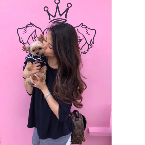 🖤 Meet your Posh Ambassador - Picture 3 of 10